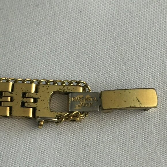 VINTAGE PULSAR QUARTZ WATCH V230-5340 WOMENS SMALL GOLD TONE ANALOG TESTED WORKS main image 4